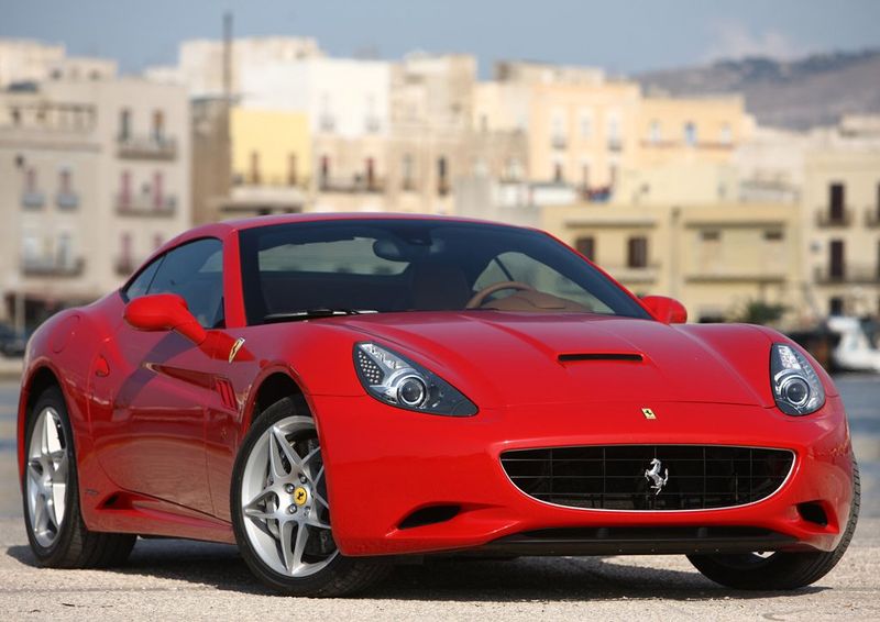 File:Ferrari-California 2009 1024x768 wallpaper 02.jpg