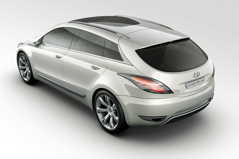 File:Hyundai-Genus-Concept-1.JPG