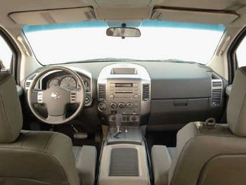 2006 Titan interior.jpg