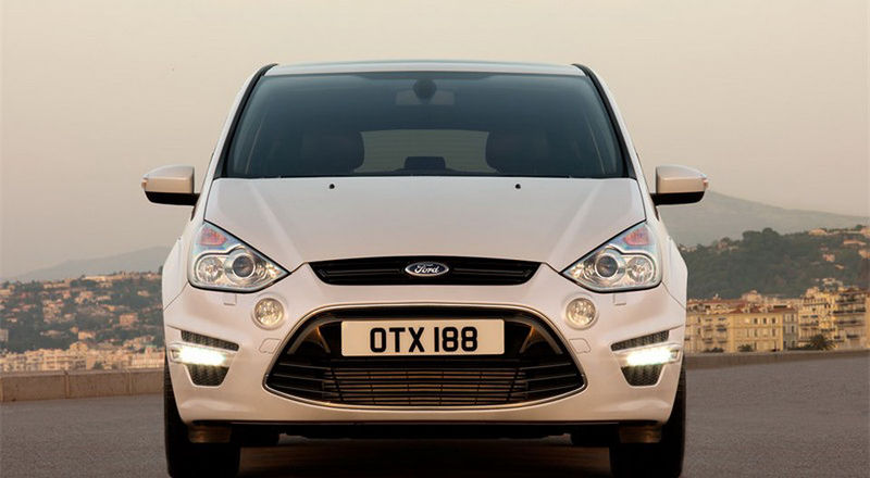 File:2010-Ford-S-MAX-4.jpg