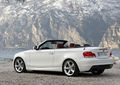 2011-BMW-1-Series-37small.jpg