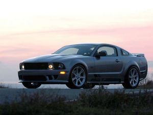 Saleen-Ford Mustang S281 Supercharged 2005 1024x768 wallpaper 01.jpg