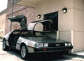 DeLorean-DMC-12-Starbucks.jpg