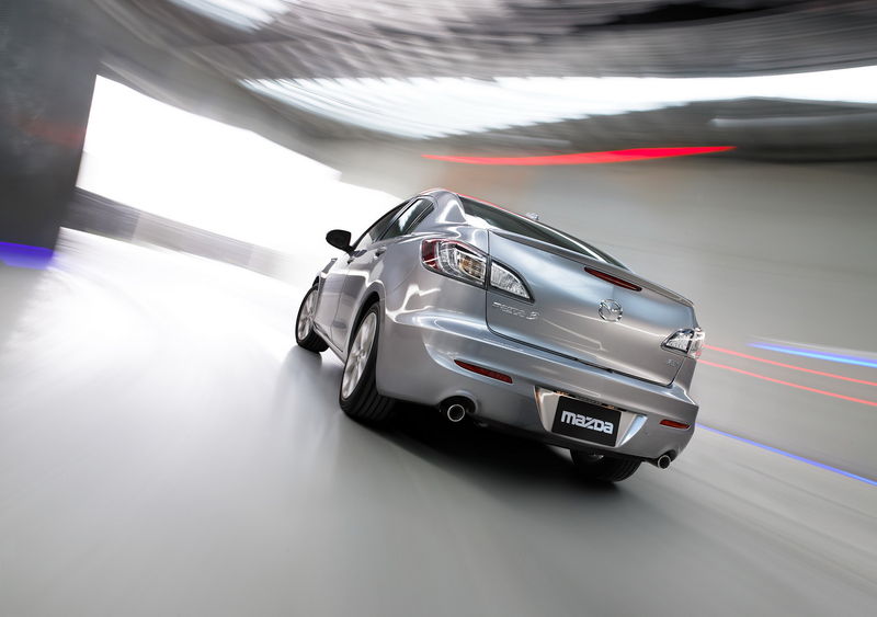 File:2010-Mazda3-Sedan-5.jpg