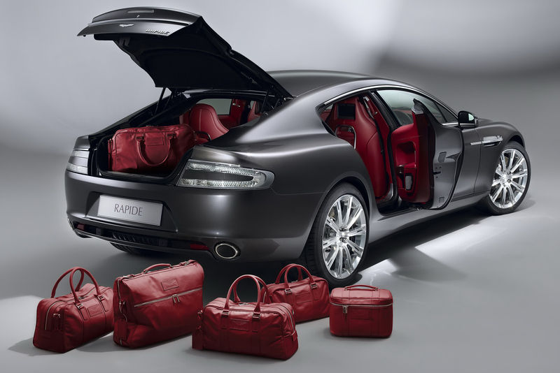 File:Aston-Martin-Rapide-carscoop-Luxe-4.JPG