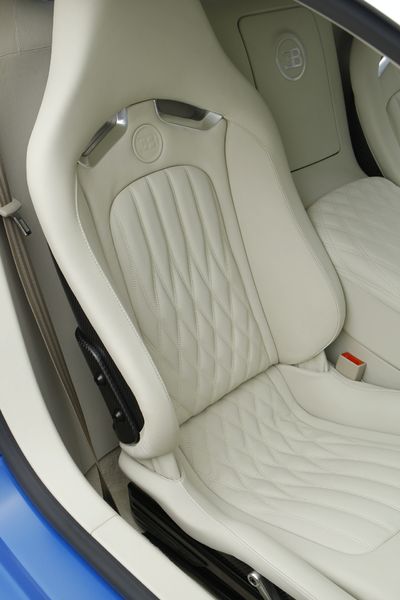 File:Bugatti-veyron-bleu-centenaire 13.jpg