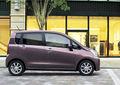 2011-Daihatsu-Move-2small.jpg