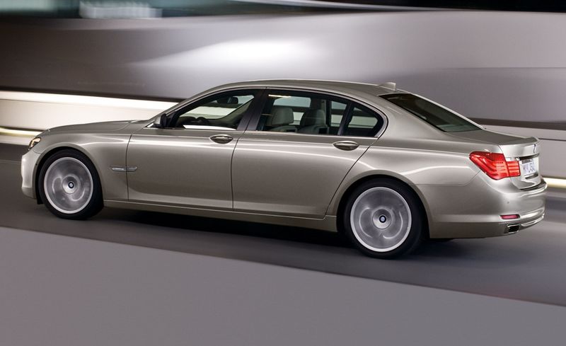 File:BMW711.jpg