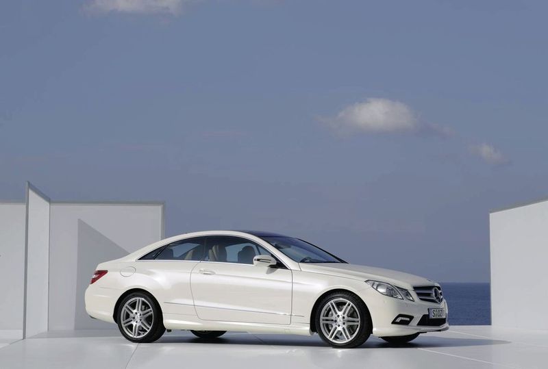 File:Mercedes-benz-e-class-coupe 11.jpg