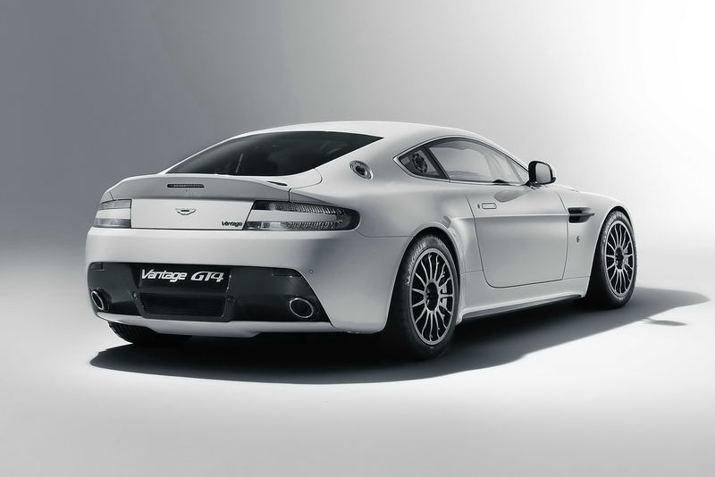 File:Aston-Martin-GT4-2011-3.jpg
