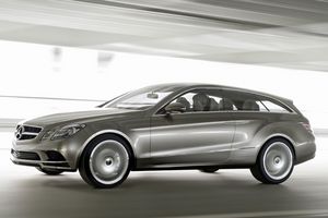 Mercedes-Concept-Paris-Shooting-Brake-2.jpg
