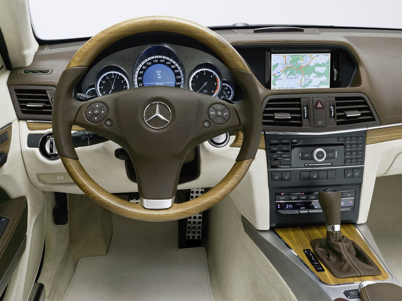 File:Mercedes ConceptFASCINATION 1223113785635 copy.jpg