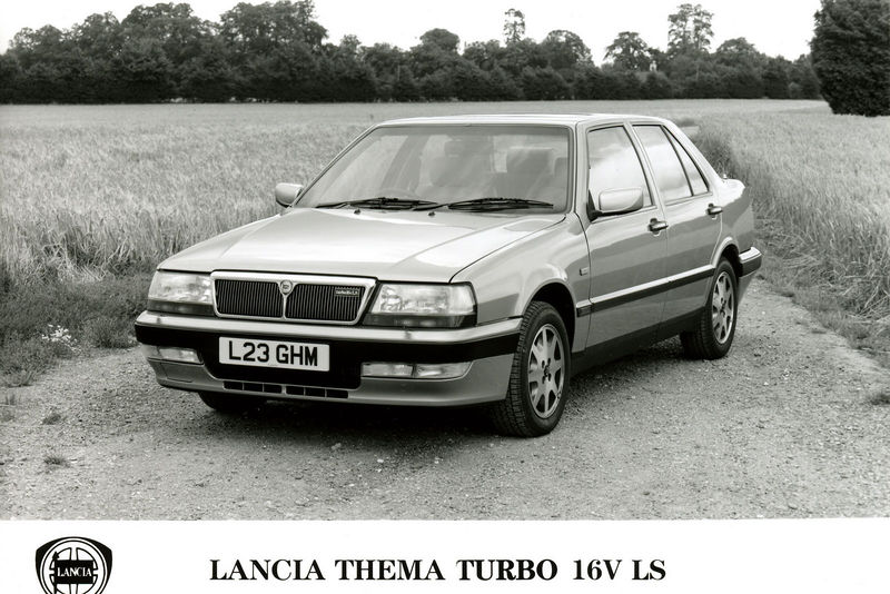 File:Carscoop-Lancia-Thema-15.jpg
