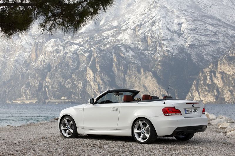 File:2011-BMW-1-Series-37.JPG