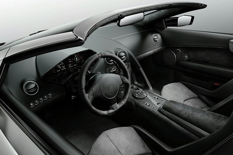 File:Lamborghini-reventon-roadster-large 3.jpg