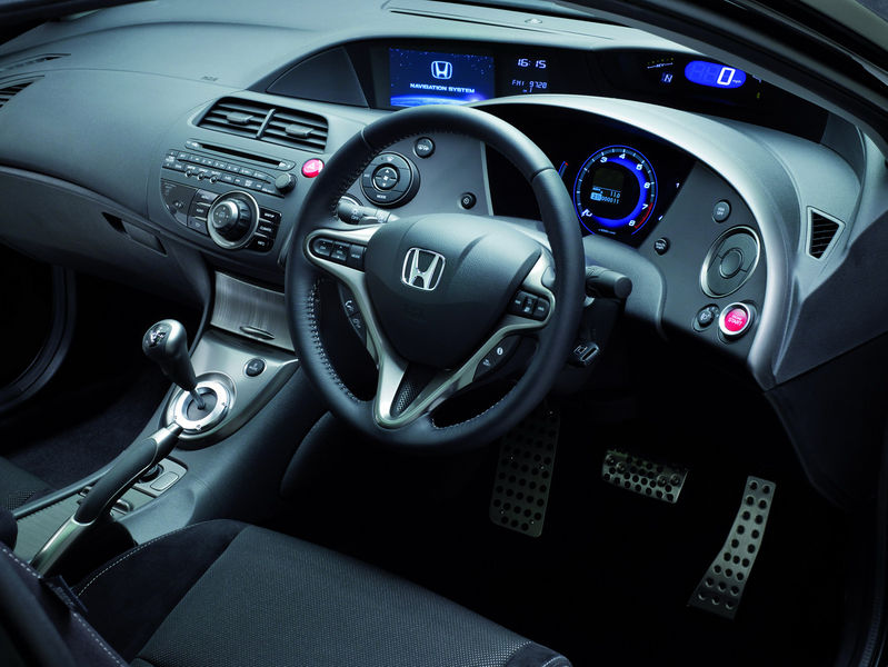 File:Honda-Civic-Facelift-10.jpg