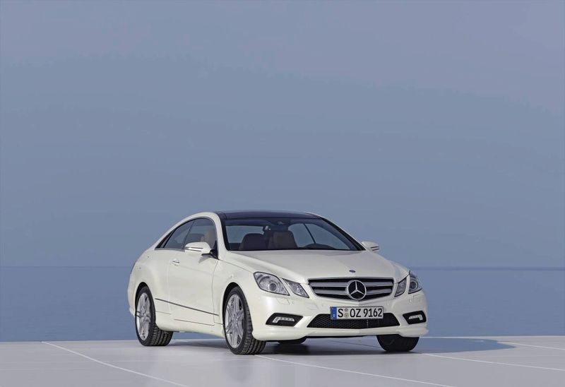 File:Mercedes-benz-e-class-coupe 13.jpg