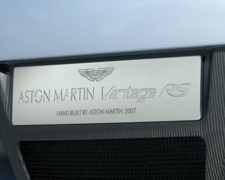 File:Aston Martin V12 Vantage RS 9.jpg