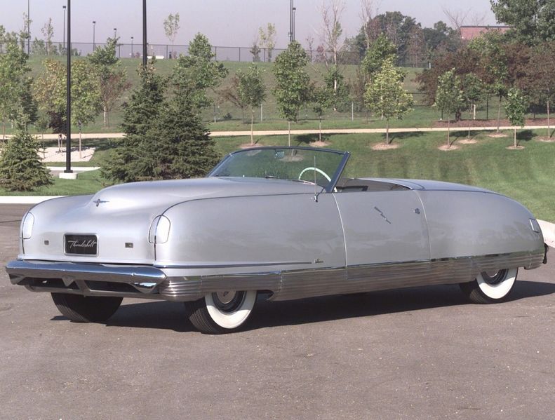 File:1941 Chrysler Thunderbolt.jpg