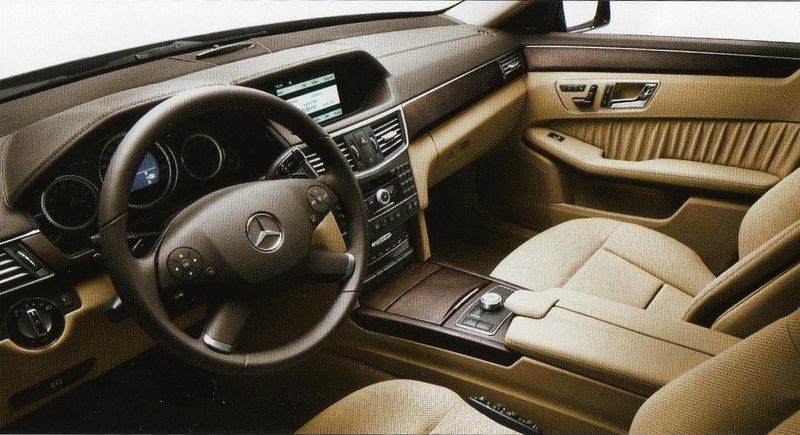 File:2010-Mercedes-E-Class-17.jpg