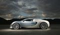 2007-Bugatti-Veyron-Side.jpg