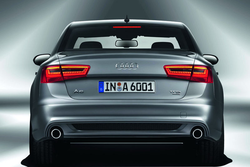 File:2012-Audi-A6-33.jpg
