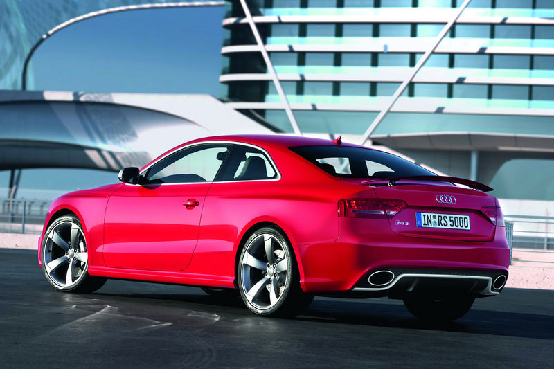 File:2011-Audi-RS5-Coupe-8.jpg