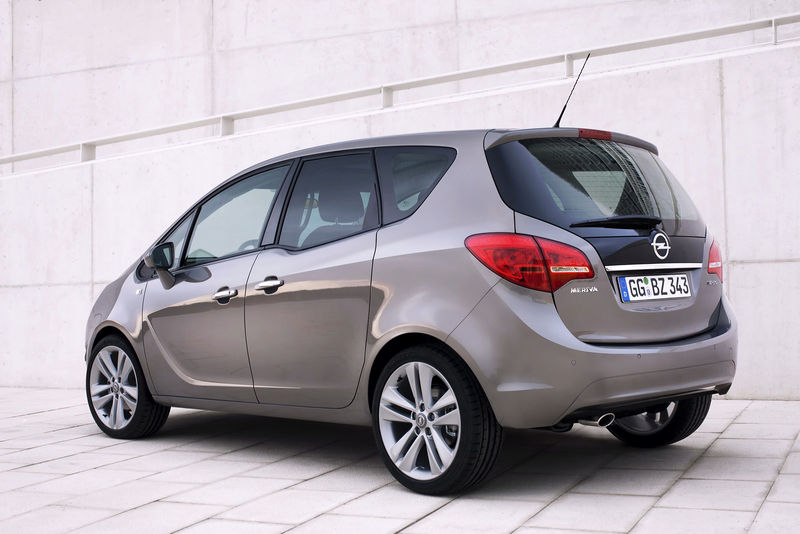File:2011-Opel-Meriva-17.jpg