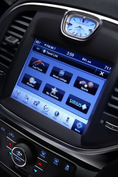 File:2011-Chrysler-300-5.JPG