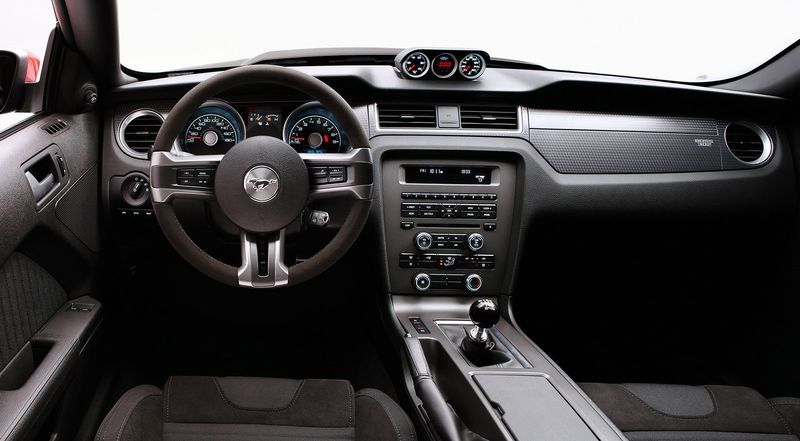 File:2012-Ford-Mustang-Boss-96.jpg