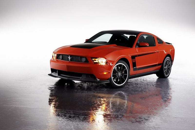 File:2012-Ford-Mustang-Boss-105.jpg