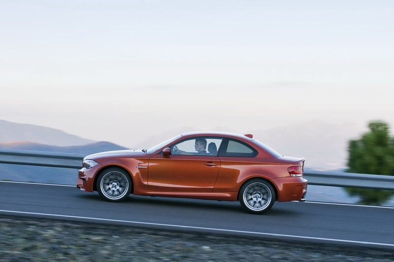 File:2011-BMW-1-Series-M-Coupe-18.jpg