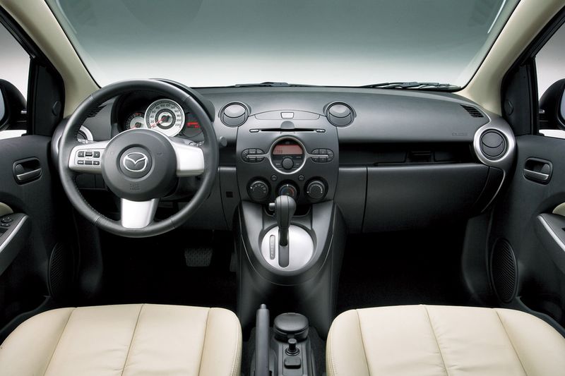 File:Mazda2 Demio sedan 008.jpg