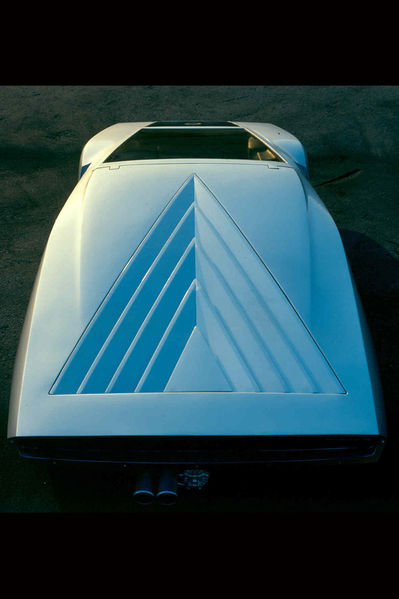 File:Lancia Stratos 0 4.jpg