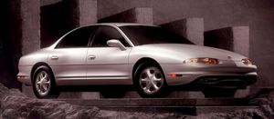 Oldsmobile Aurora 1997 Front.jpg