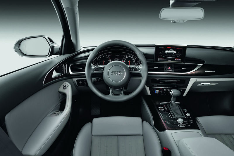 File:2012-Audi-A6-38.jpg