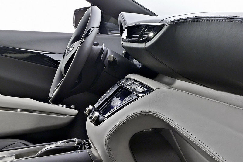 File:Aston-Martin-Lagonda-Concept-9.jpg