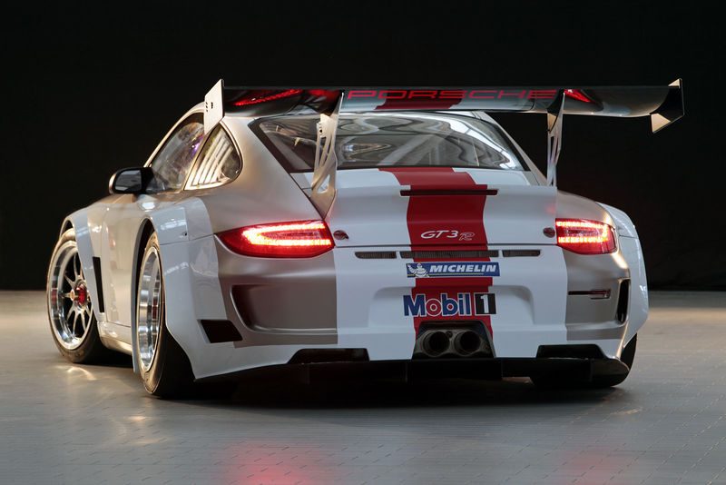 File:Porsche-911-GT3-R-5.jpg