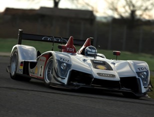 Audi motorsport-090309-0184small.jpg