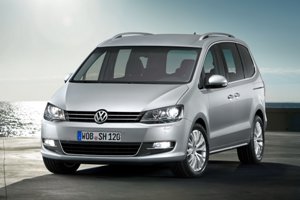 2011-VW-Sharan-MPV-3small.jpg