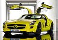 Mercedes-benz-sls-amg-e-cell-prototype-doors-open-2-1277159033small.jpg