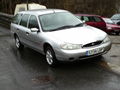 Old ford mondeo.jpg